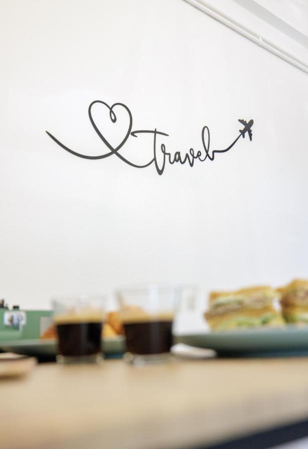 Love Travel Athens Apartments מראה חיצוני תמונה