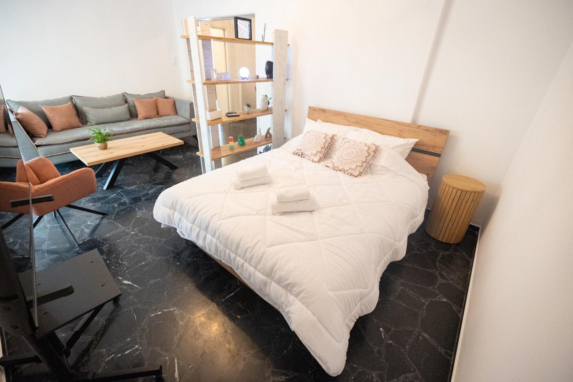 Love Travel Athens Apartments מראה חיצוני תמונה